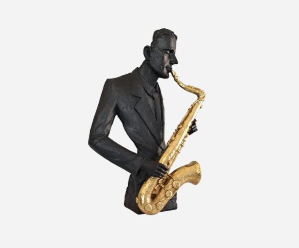 charcoal-and-gold-sculpture-of-a-gentleman-playing-the-saxophone